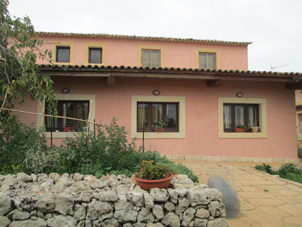 Le Mangiatoie Del Re Giordano Villa Avola Exterior photo